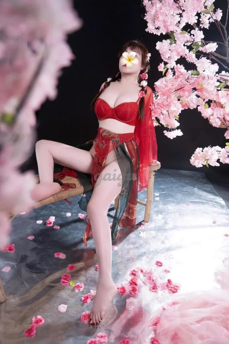 Ảnh 3 - Ha Ni:vú khùng,Mông to ,vui vẻ nhiệt tình