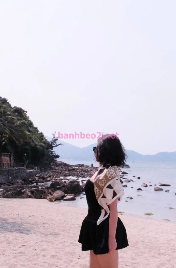 TRANG BÉ 🦋🦋 xinh 🦋🦋 gái dâm