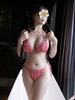 Ngọc Châu - chiều chuộng như người yêu