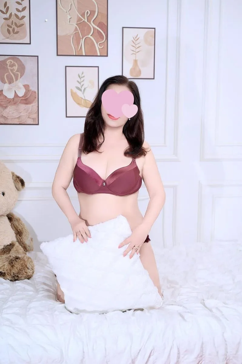 Ảnh 7 - NEW NGỌC MAI ❤️CHỊ GÁI HỒI XUÂN NHIỆT TÌNH CHIỀU CHUỘN