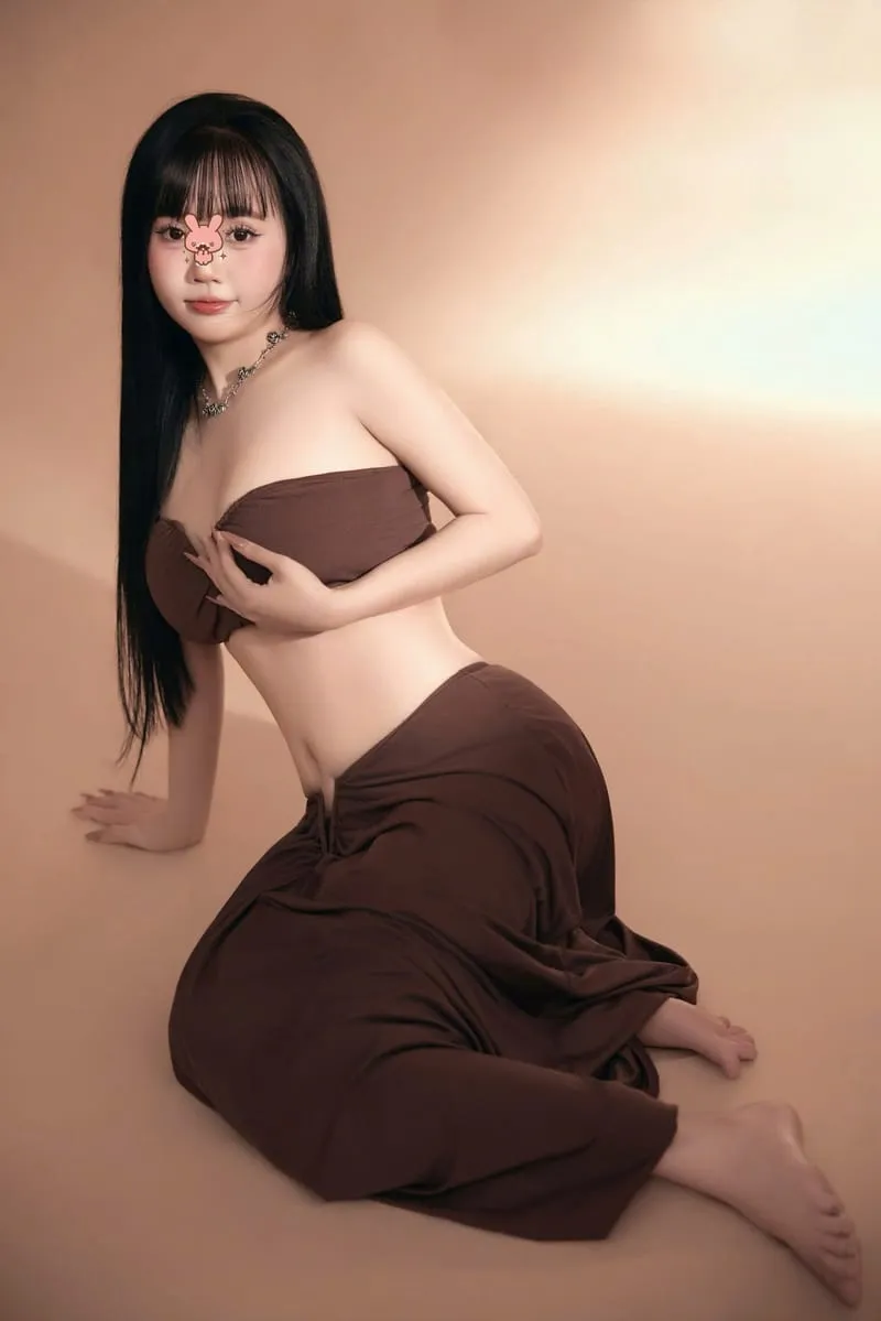 Ảnh 4 - Thanh Trà 2003 - Em Gái Miền Tây Lần Đầu Đi Làm - Xinh Tuyệt Phẩm !