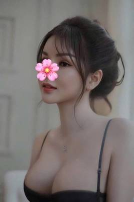 THUÝ VÂN - EM GÁI XINH XẮN- VÚ TO BÍM KHÍT - LÀM TÌNH CHUYÊN NGHIÊP
