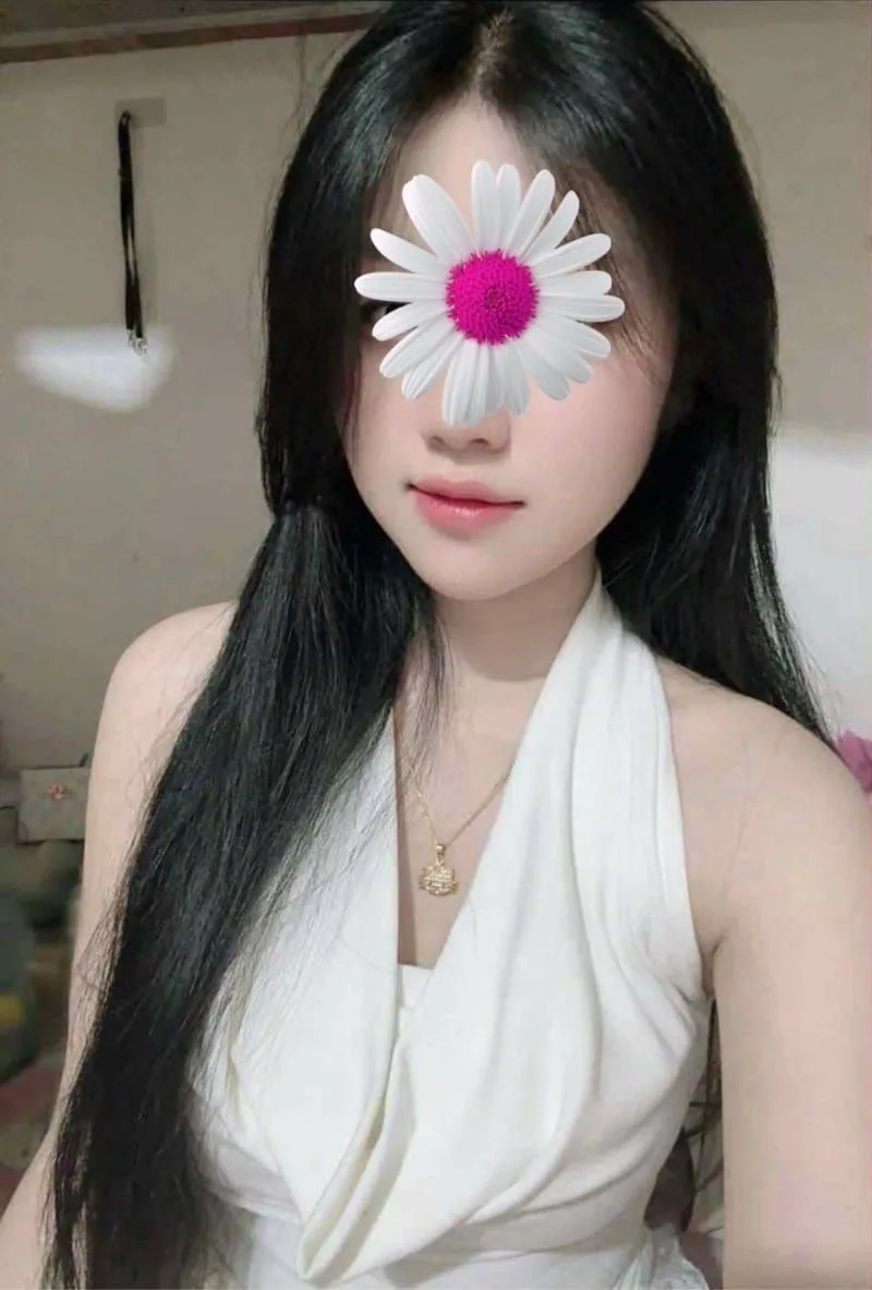 HOTGIRL PHƯƠNG KEM 🌸🌸2K5, BÍM NGON VẾU TO, LÀM TÌNH CHIỀU CHUỘNG NHƯ NGƯỜI YÊU