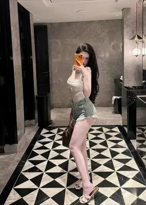 Kỳ Duyên 2005 - Em Gái Miền Tây Cao 1m7 Lần Đầu Đi Làm - Tuyệt Phẩm Mỹ Nhân !!
