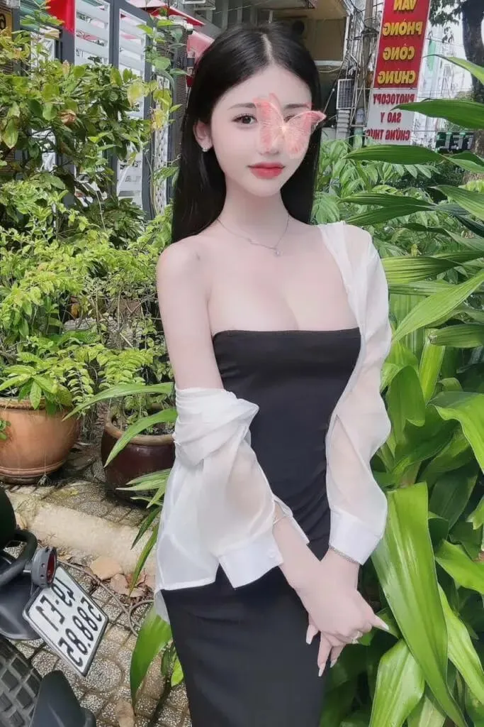 Ảnh 5 - Bé Thỏ 2K5❣️❣️❣️ DÁNG NGON - NGÂY THƠ KHUÂN MẶT XINH ĐẸP💋💋