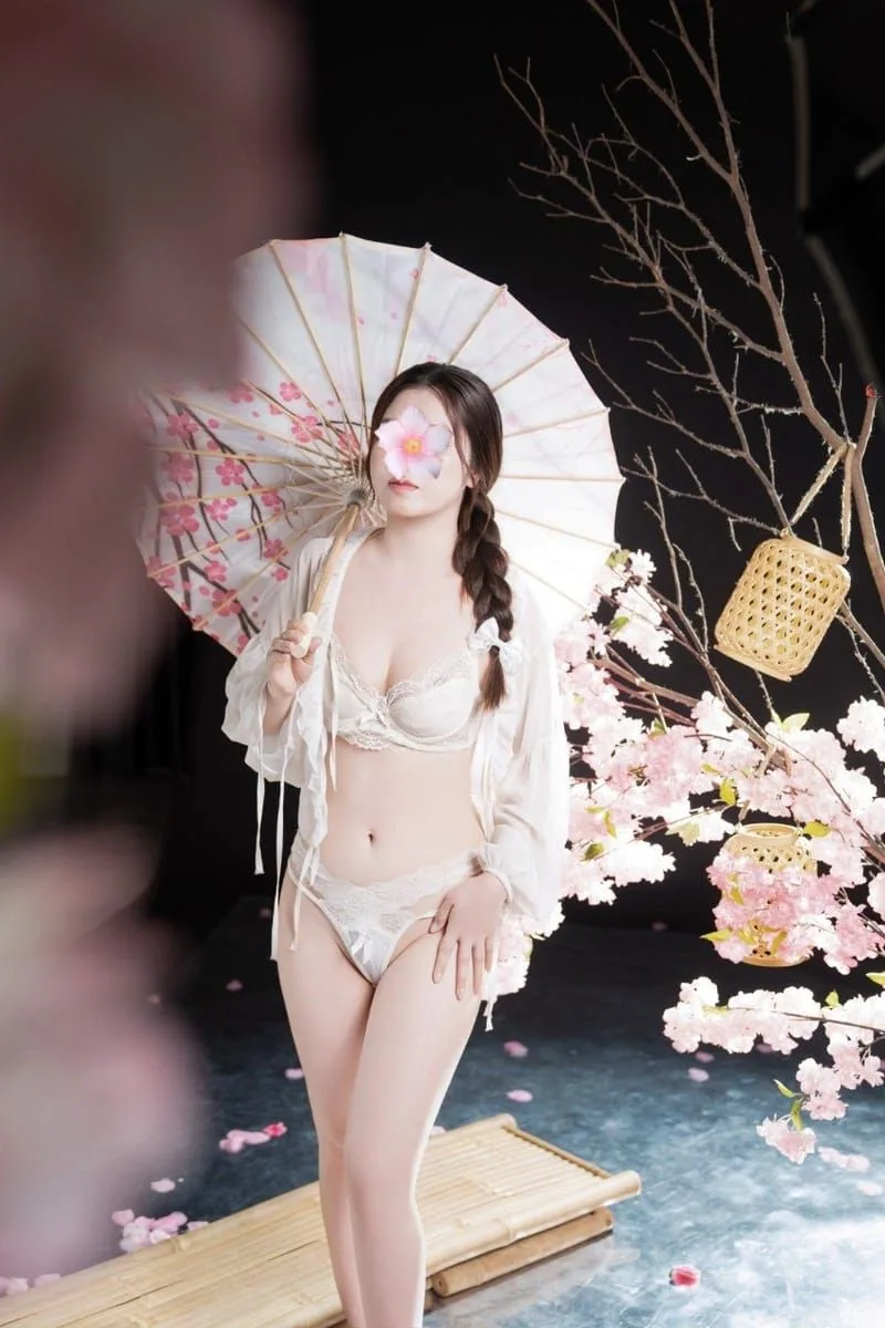 Bé Mỹ Linh - Siêu Mẫu Tình Dục, Body Cực Căng Đỉnh Cao Phân Khúc