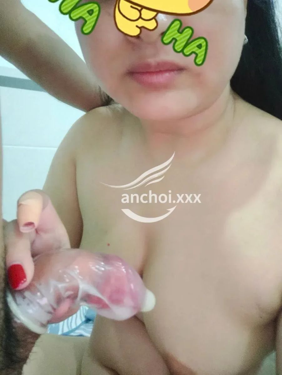 Linh An hàng dâm giá rẻ.tráo hàng hoàn tiền.