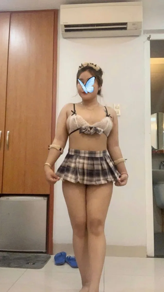Ảnh 8 - HÀ LINH XINH NGON MỘNG NƯỚC MÚP RỤP NHIỀU NƯỚC LOL