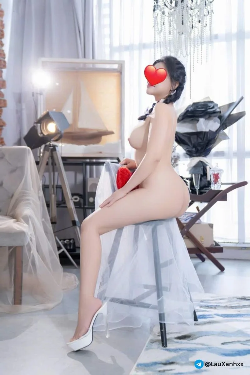 Gái Dâm HÀ LINH Làm Tình Bao Phê Nha Anh Em