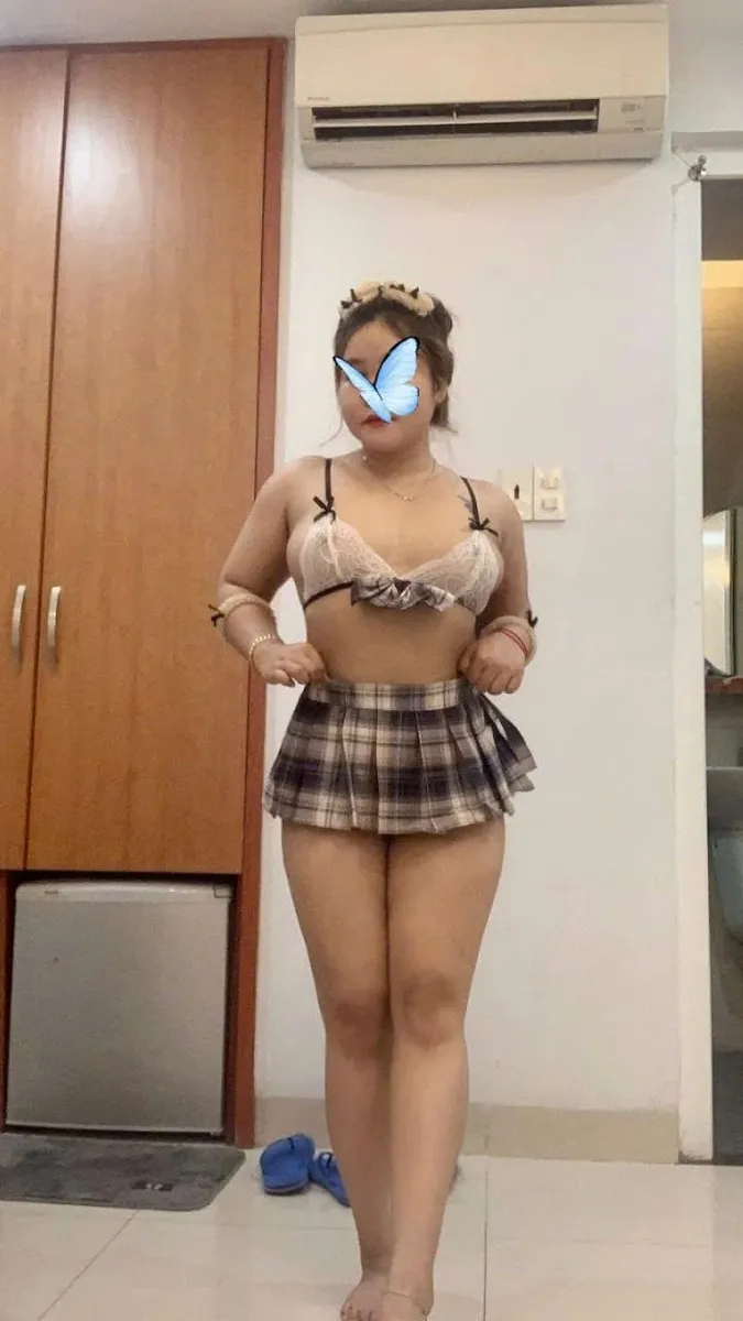 Ảnh 7 - HÀ LINH XINH NGON MỘNG NƯỚC MÚP RỤP NHIỀU NƯỚC LOL