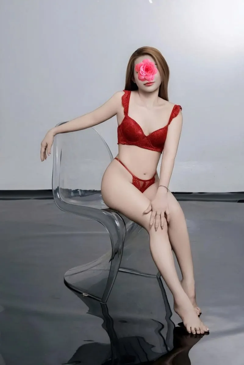 Ảnh 6 - Xuka - Tê Tái Cùng Em Gái Xinh Tươi Ướt Át