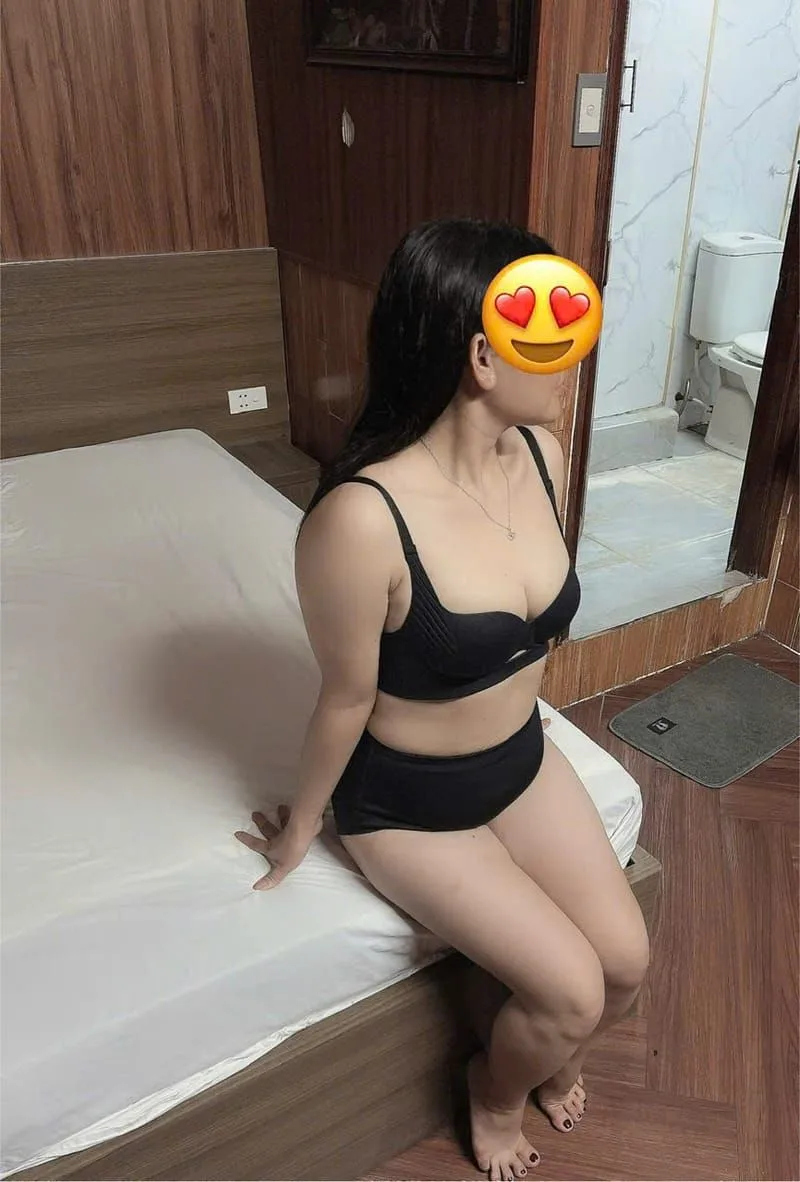 [ MỚI ] BÍCH NGỌC - MASSAGE - TRẮNG TRẺO - CHU ĐÁO