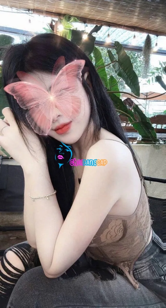 Ảnh 4 - HÀ TRANG - GÁI TRẺ, XINH ĐÁNG YÊU, BODY MƯỢT