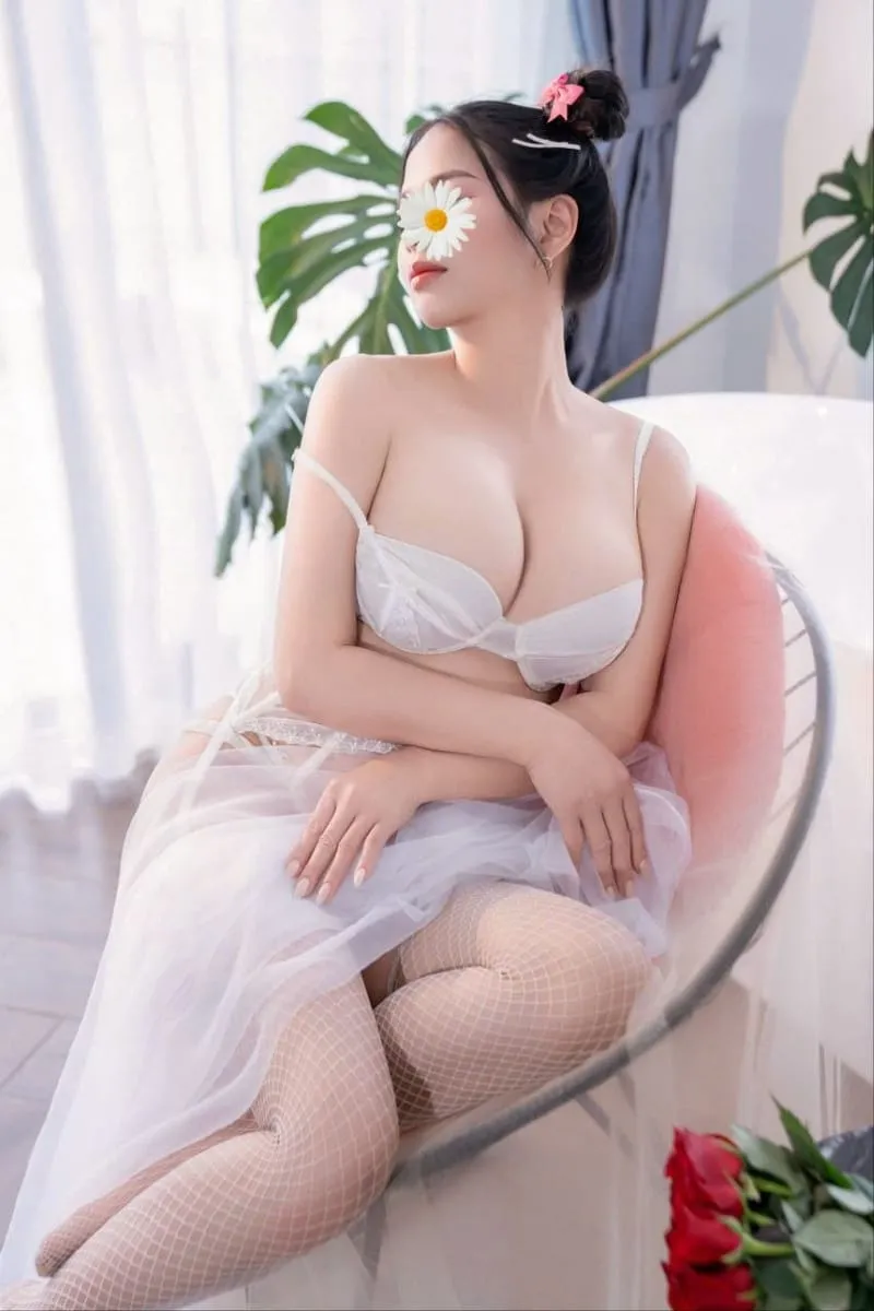 Ảnh 14 - Thảo My_ Gái xinh chiều khách, kỹ năng cực tốt