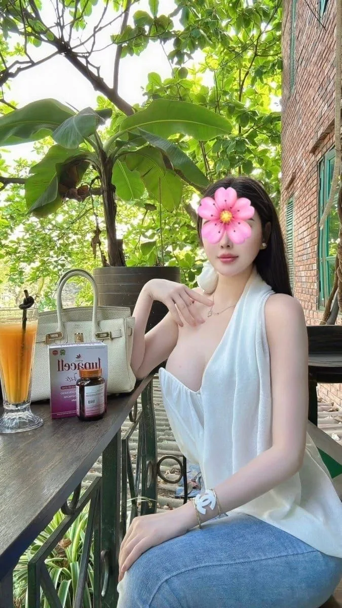QUỲNH THƯ 🌸🌸🌸- GƯƠNG MẶT XINH XẮN- VÚ TO - MÔNG MẨY - CHỊCH ÊM KHÓ CƯỠNG