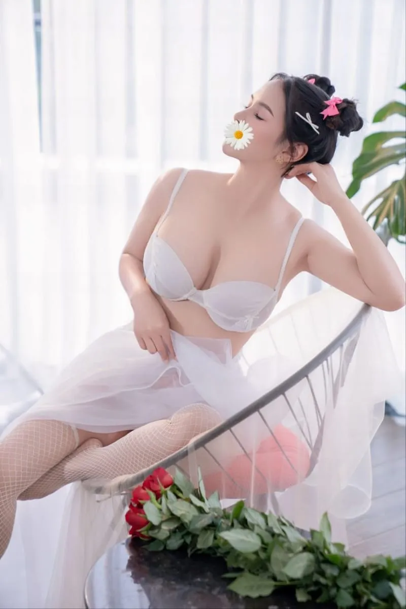 Ảnh 10 - Thảo My_ Gái xinh chiều khách, kỹ năng cực tốt