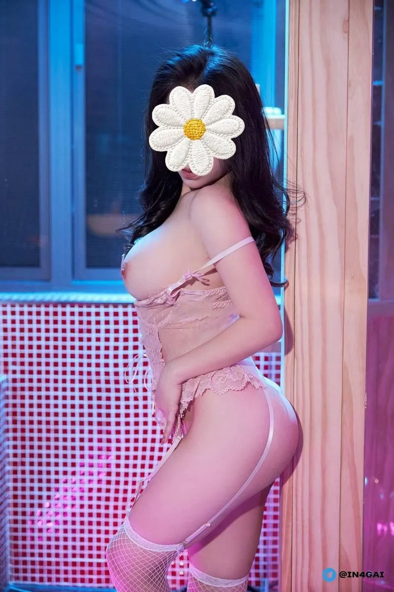 ✨ Candy Huyền ✨ Dâm ngọt hơn kẹo - làm tình phê sung sướng