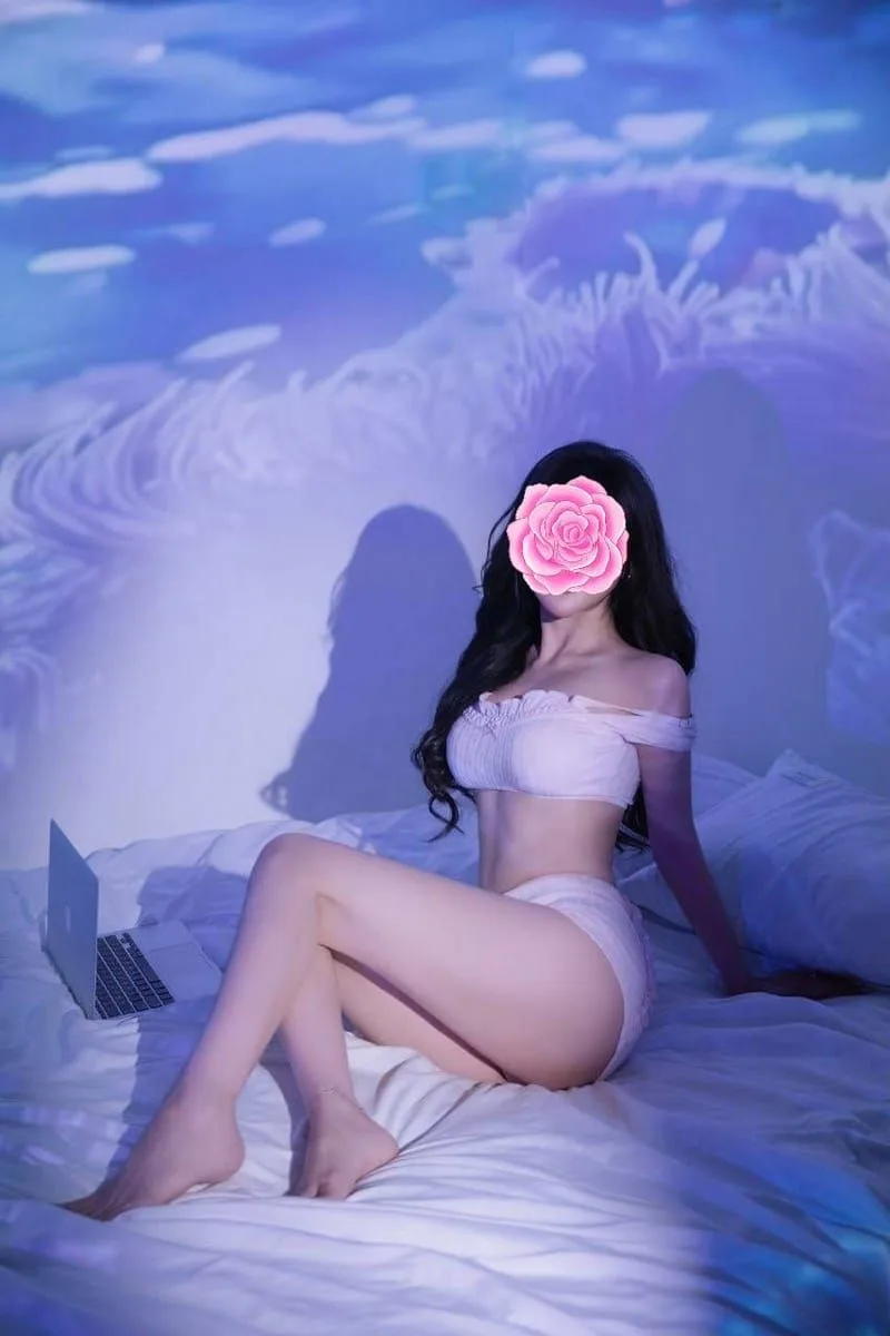 NGÂN HÀ --- ĐAM MÊ DỤC VỌNG
