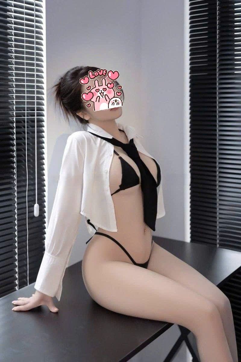 Ảnh chính