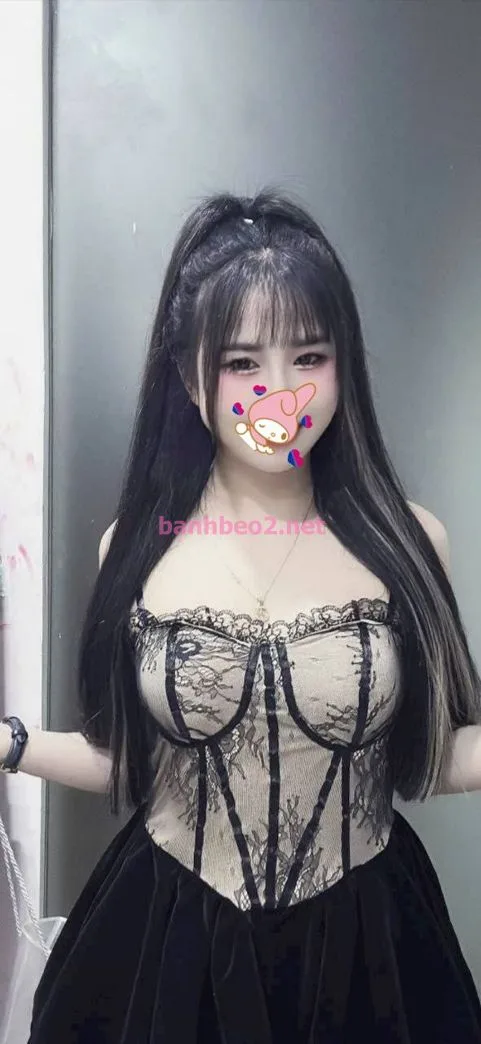 Kim Ngân - Body Chuẩn Mẫu,Vú To Hàng Thật,Sexy,Gợi Cảm
