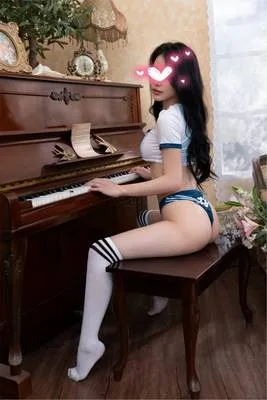TUYẾT MAI -DÂM NỮ- MẶT XINH - DÁNG ĐẸP - NGON KHÔNG CƯỠNG NỔI