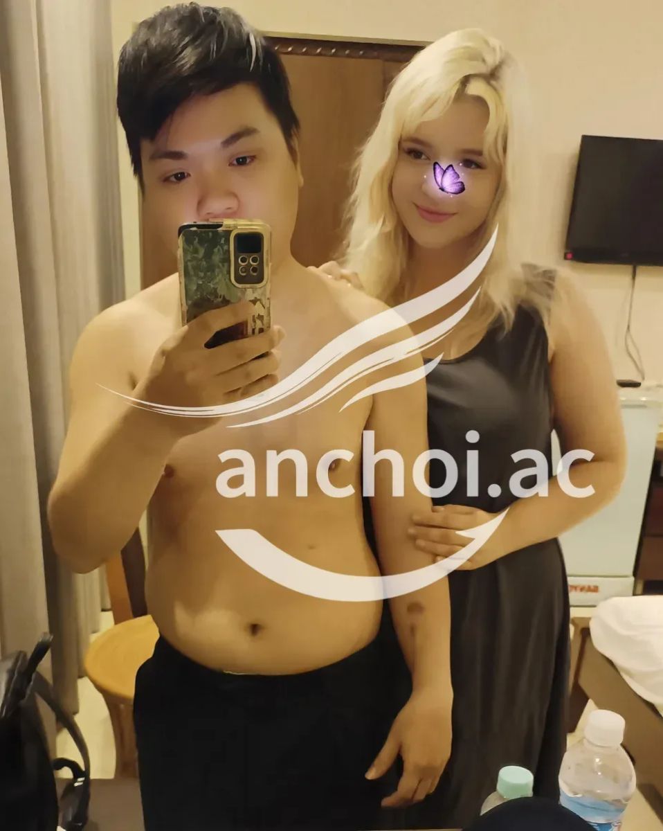 Trang Moon❤️ 2k3 Gái Đẹp Cực Xinh, Và Non,Body Tuyệt Đẹp