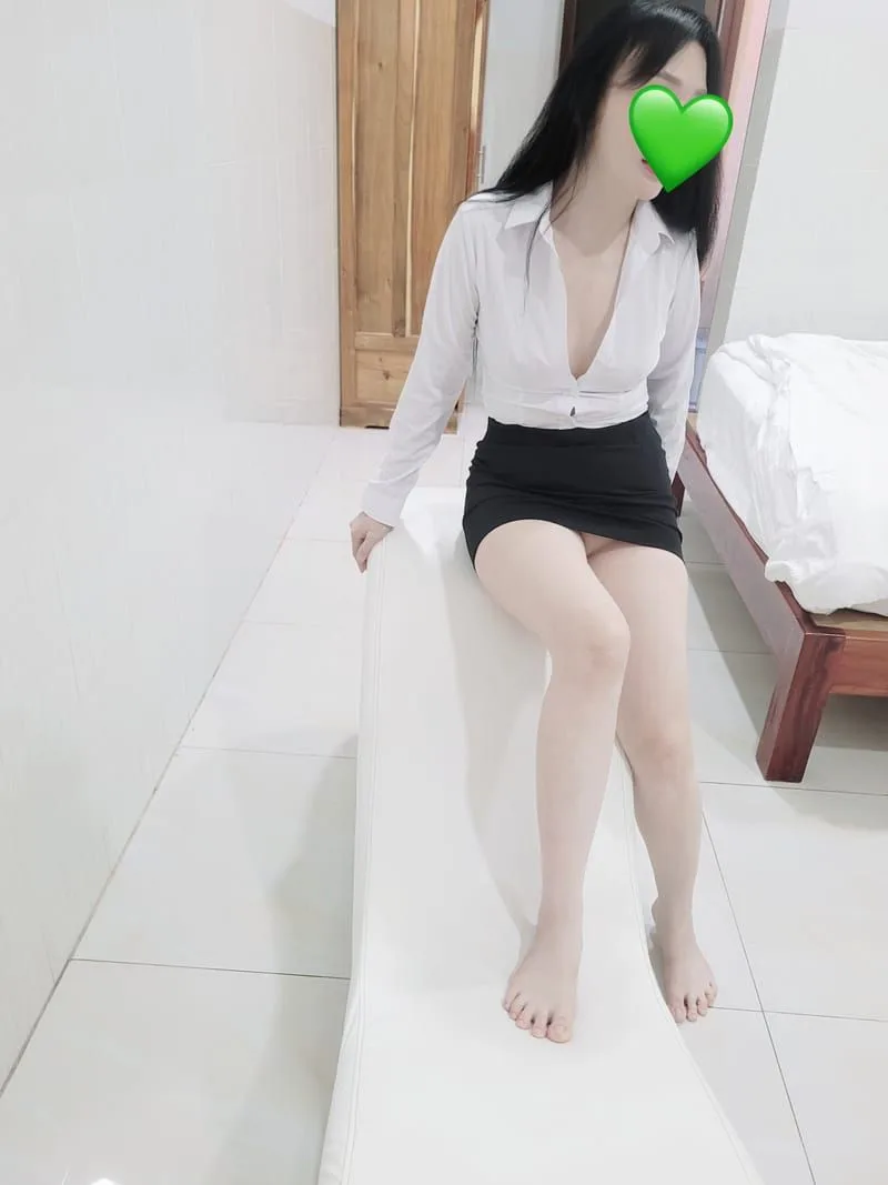 Ý Nhi hình dt chân thật 100% nhé.