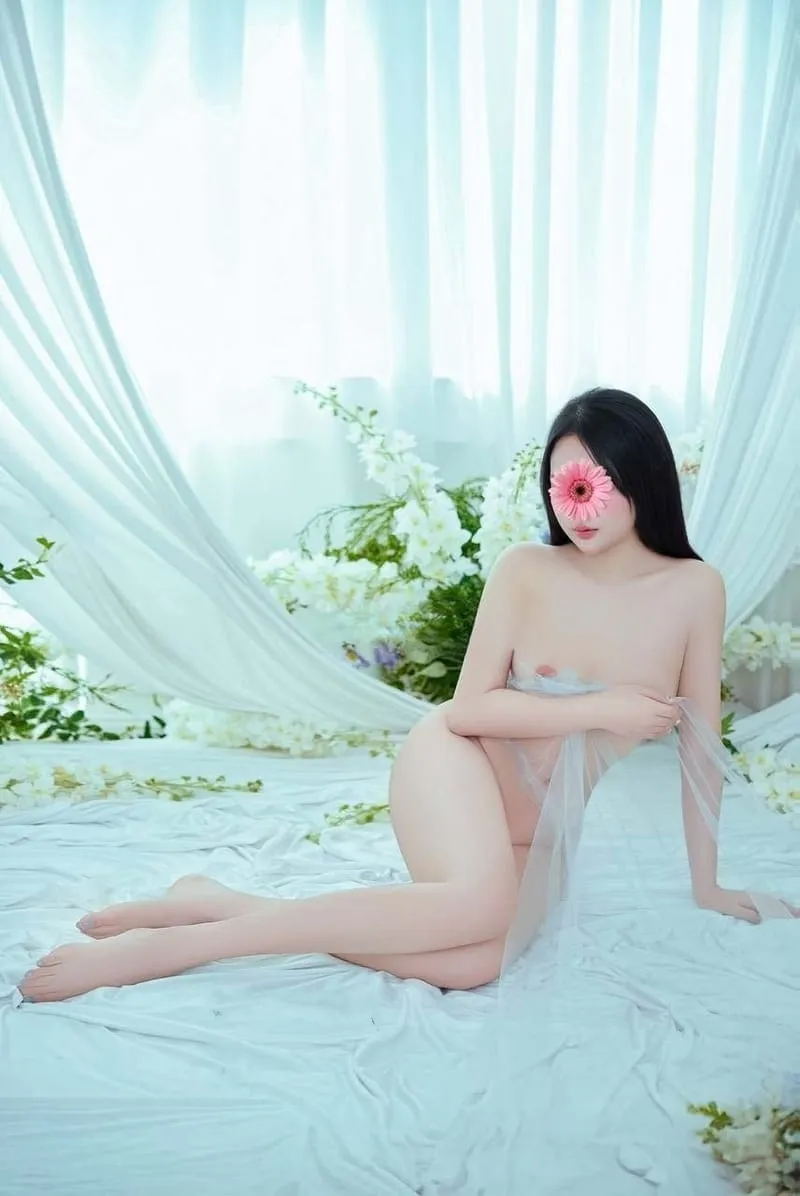 Ngân Thảo - Dâm Đãng