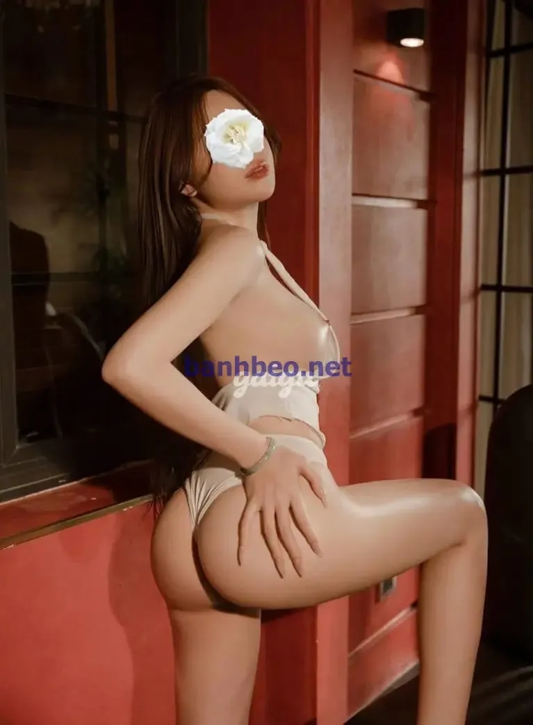 Ảnh 2 - Linda 2k- thân hình nóng bỏng quyến rũ