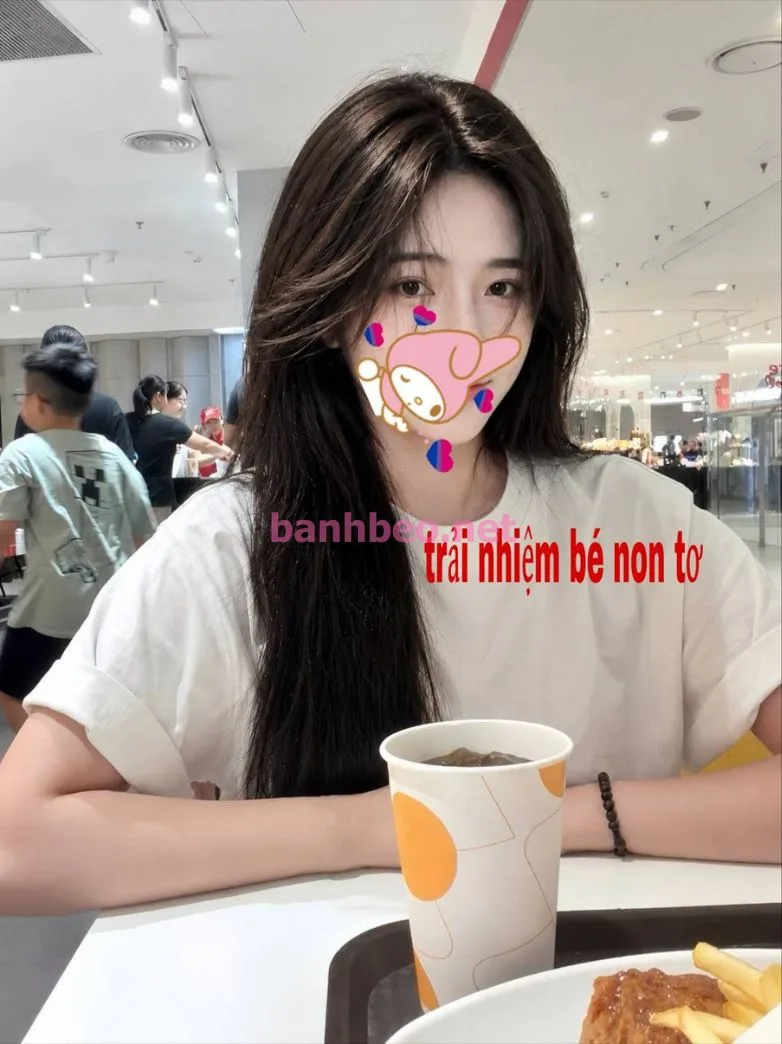 TRANG XINH _ GÁI XINH DA TRẮNG MÌNH DÂY,NGOAN HIỀN TÌNH CẢM