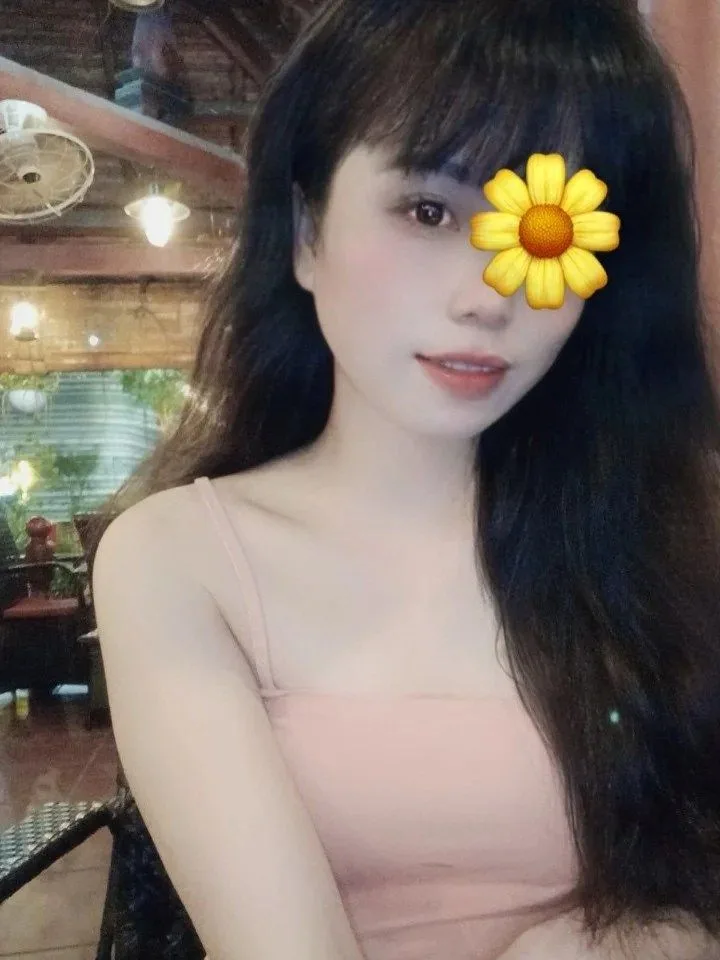 DIỄM MY ( GÁI QUÊ)_ĐÁNG YÊU XINH XẮN _LÀM TÌNH BAO PHÊ