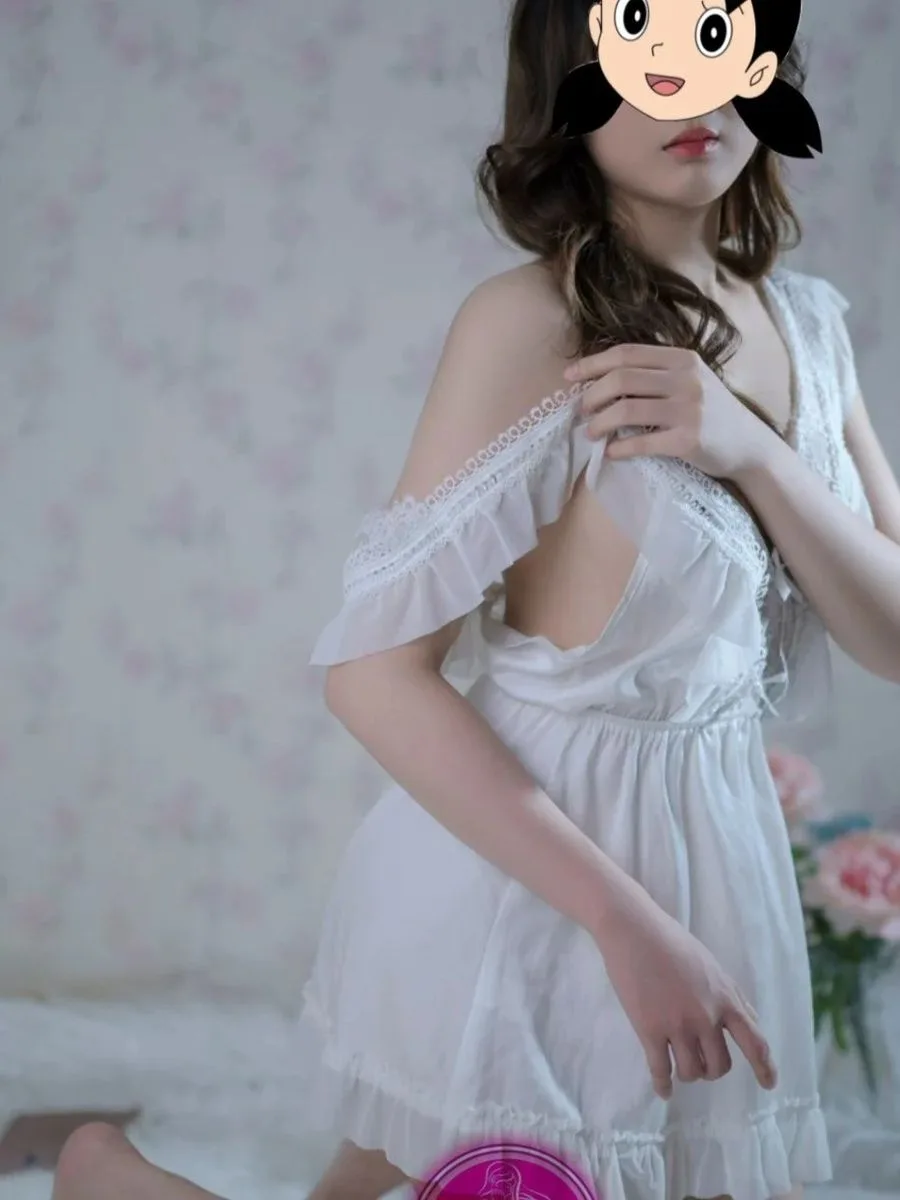 ?BÉ JESSICA- NGÂY THƠ - DÁNG ĐẸP - NGON NGỌT HẾT NƯỚC CHẤM!