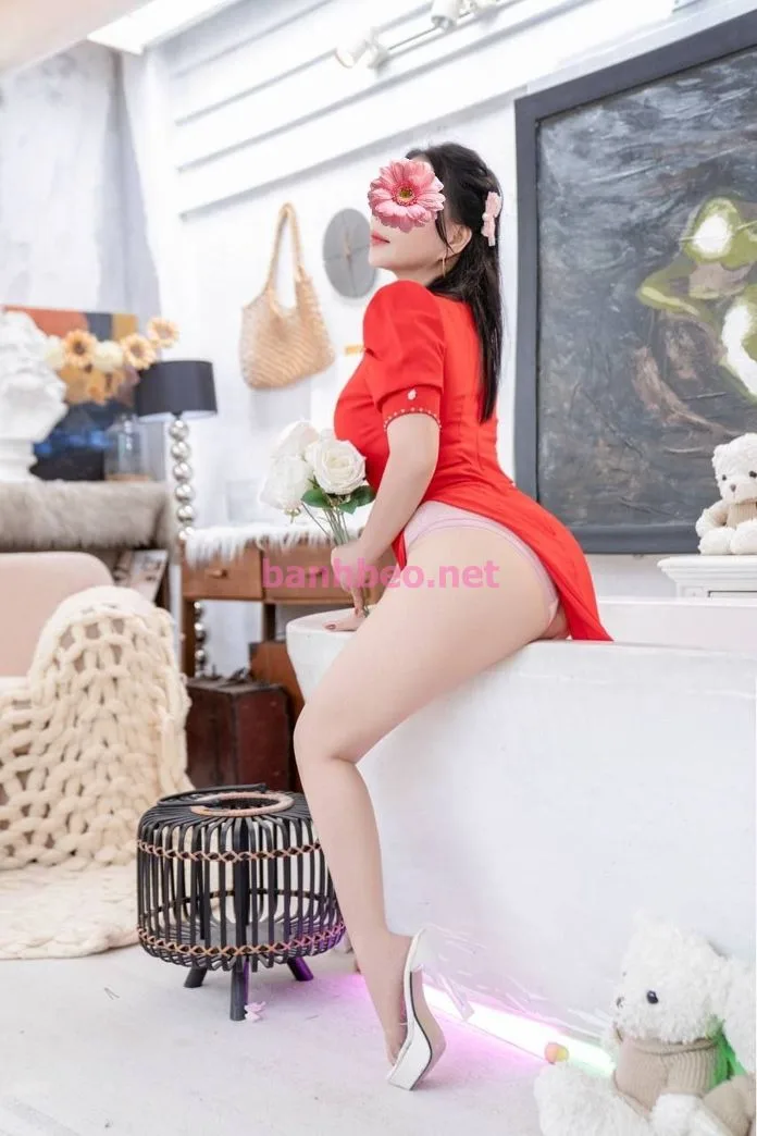 ❤️CÓ CLIP HOT❤️ NHÃ HÂN XINH DUYÊN DÁNG TUYỆT PHẨM ÁO DÀI LÀM TÌNH ĐÁ BI LIẾM CU RẤT DÂM VÀ PHÊ