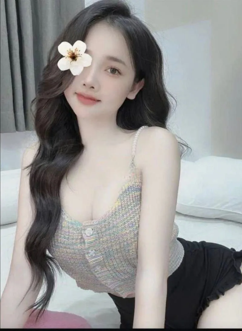 Ngọc Anh _Vú To_Mông Cong_ Non Tơ