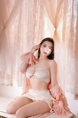 HỒNG NHUNG -❤️VÚ TO☘️☘️❤️BƯỚM MÚP THÂN HÌNH NGỢI CẢM CỰC DÂM LÀM TÌNH CHUYÊN NGHIỆP PHỤC VỤ NHIỆT TÌNH CHIỀU CHUỘNG HẾT NẤC