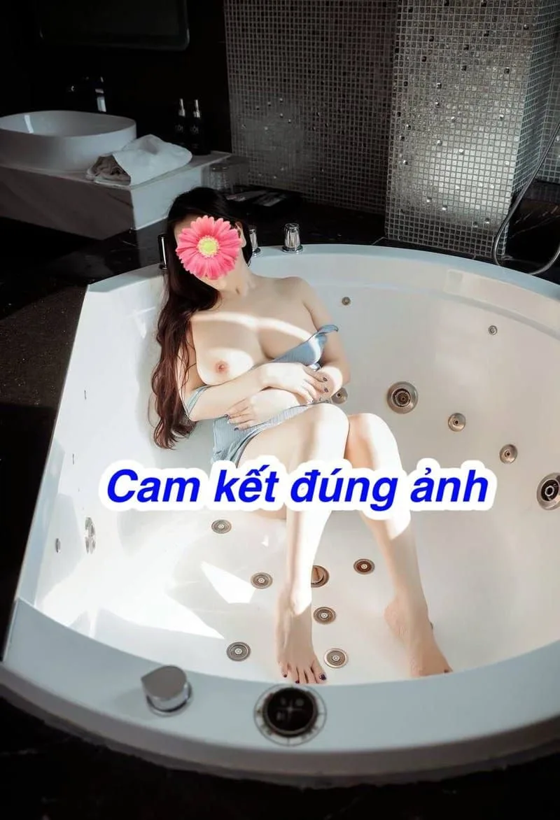 Tuyết Mai - Em gái sexy, quyến rũ