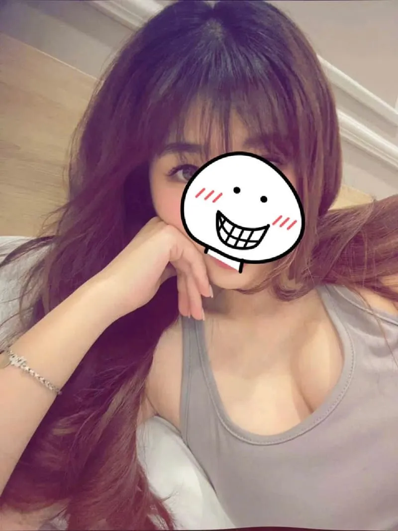 Ảnh 4 - ⭐ HOÀI VY ⭐ XINH NGOAN NGON HƠN NYC