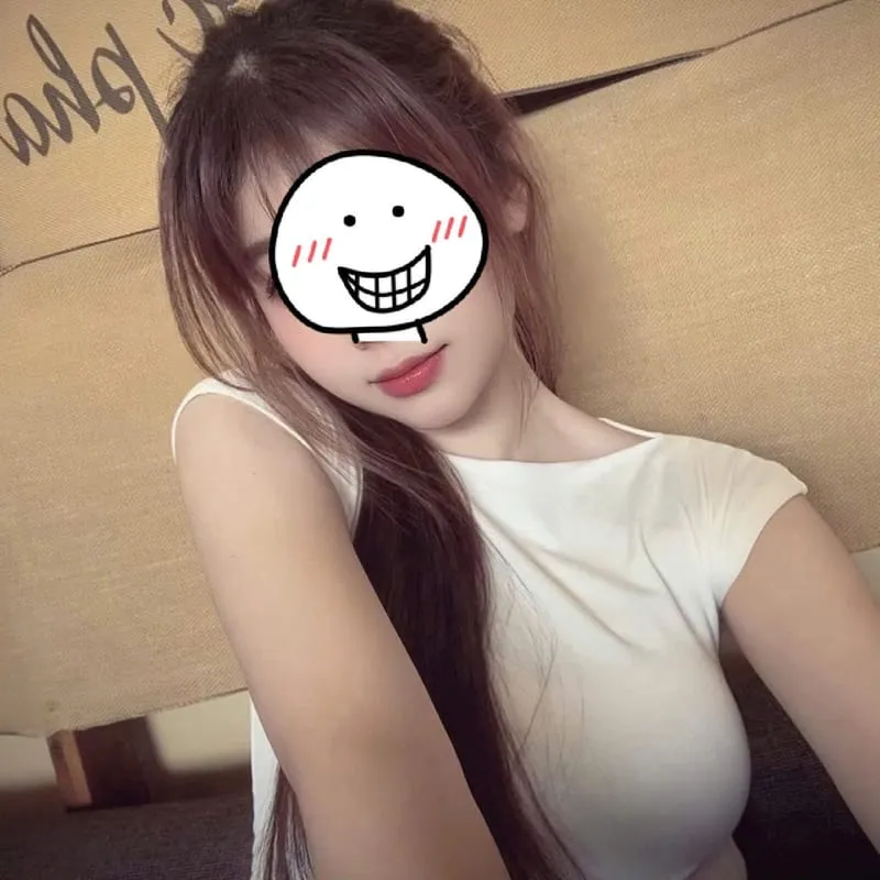 Ảnh 2 - ⭐ HOÀI VY ⭐ XINH NGOAN NGON HƠN NYC