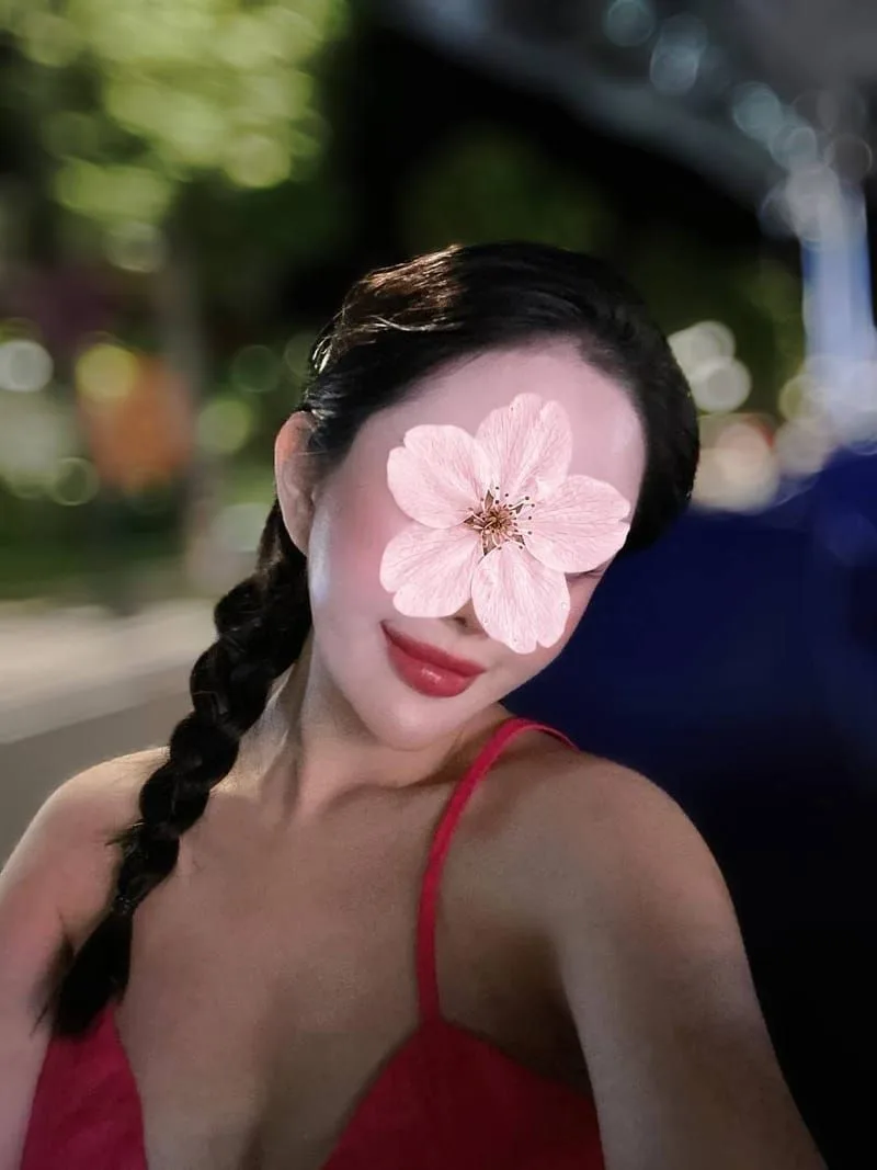 Châu Anh em gái cực ngon, body mượt ngọt