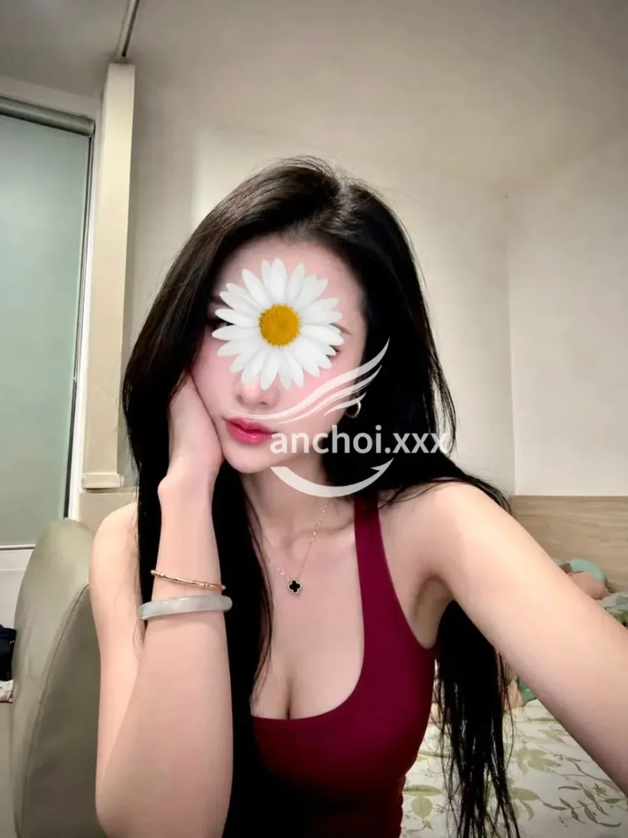 NEW DIỄM HY MẶT XINH DÁNG ĐẸP LÀM TÌNH CỰC PHÊ.