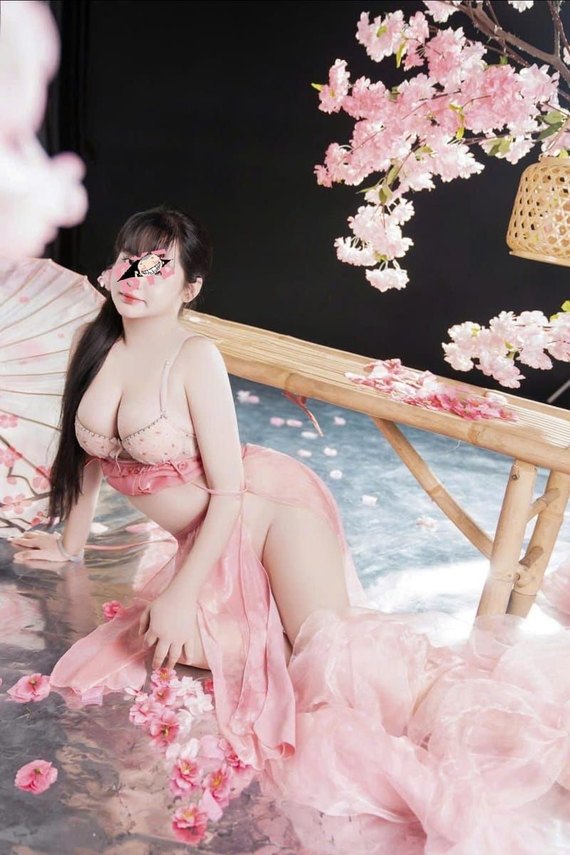 Ảnh chính