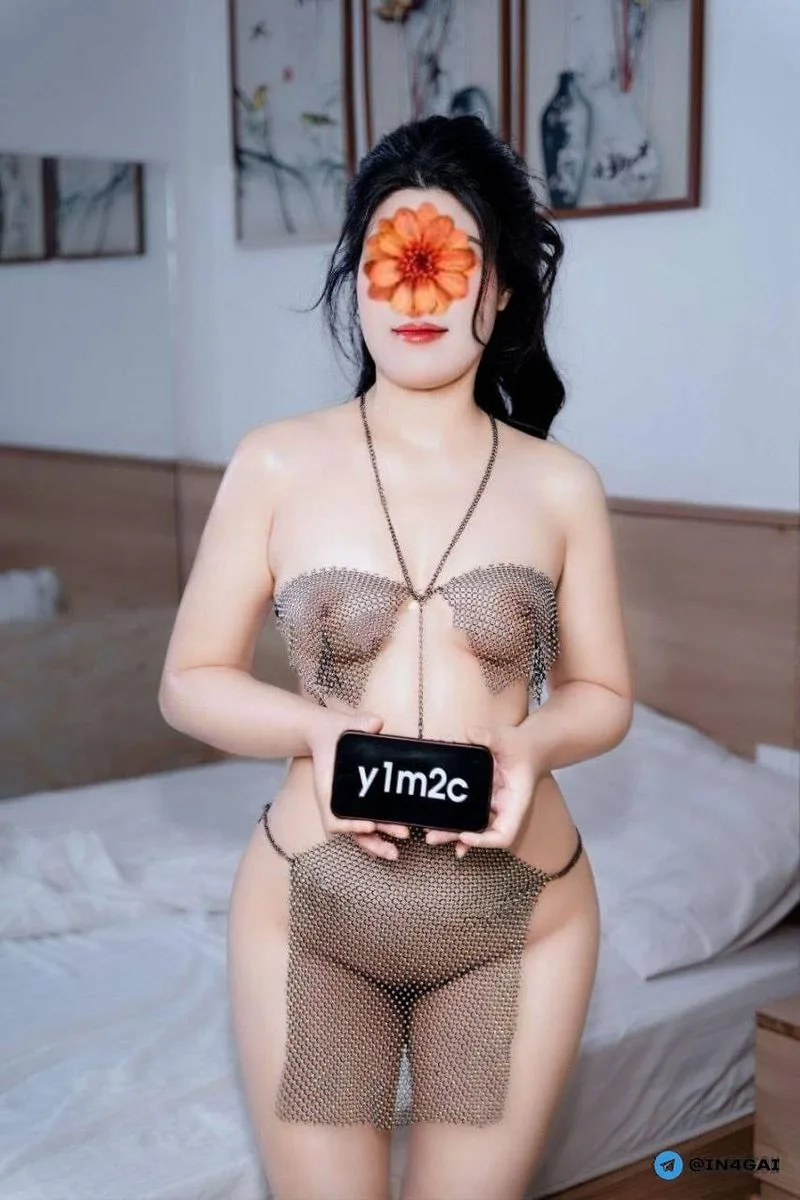 Như Mai - Lần Đầu Làm Web, Body Bóng Nhẫy Chuẩn Dâm Cô Nương
