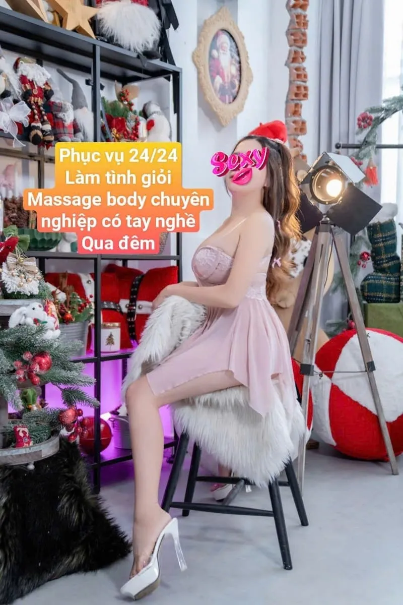 Gái gọi Anh Thư nhẹ nhàng tình cảm chiều khách thần dâm - Quận 7