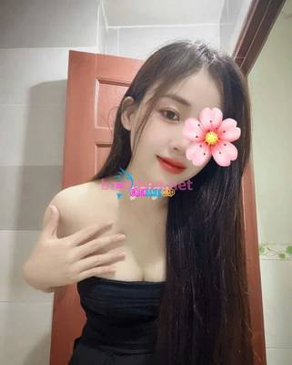 YẾN VY _ BABY_ NGOAN XINH YÊU CỰC KỲ CHIỀU KHÁCH