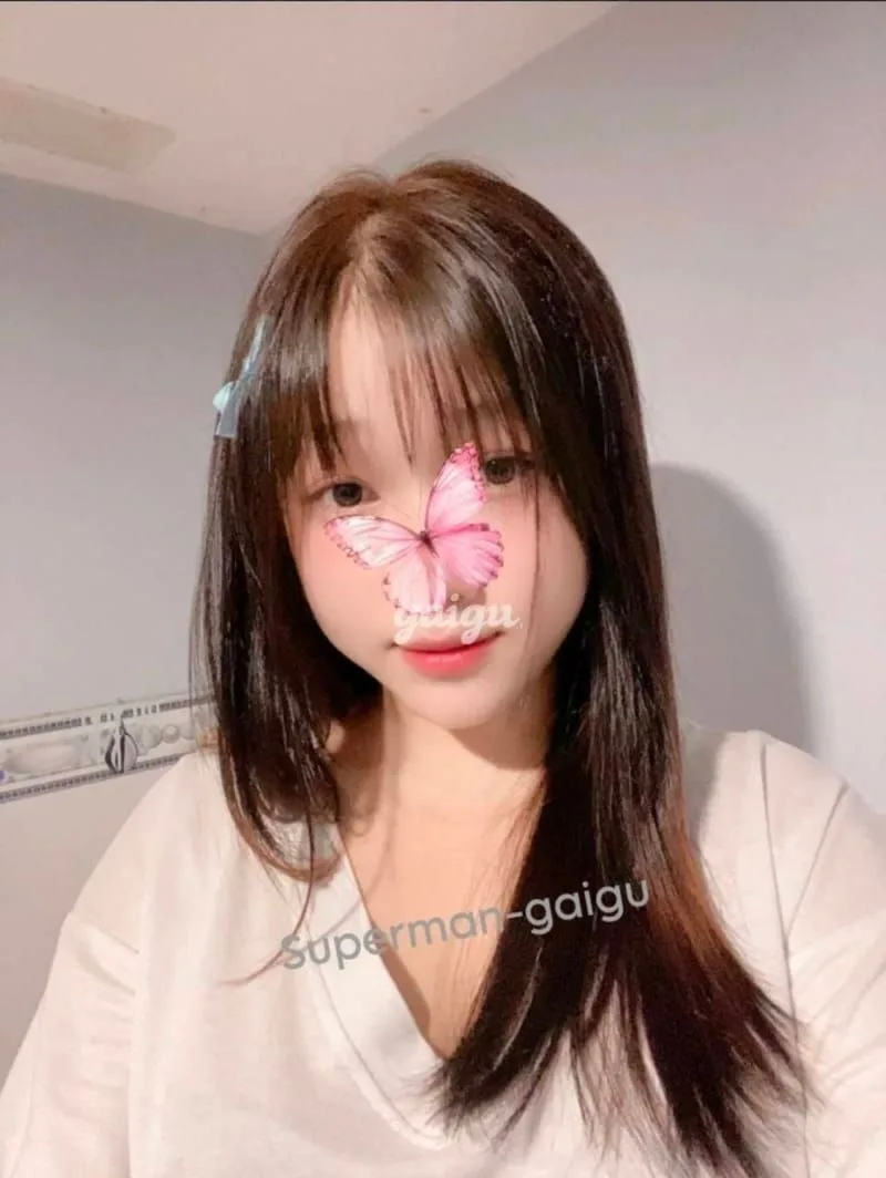 Diệu Nhi ( là gái gọi), 21 tuổi gai mới vô nghề