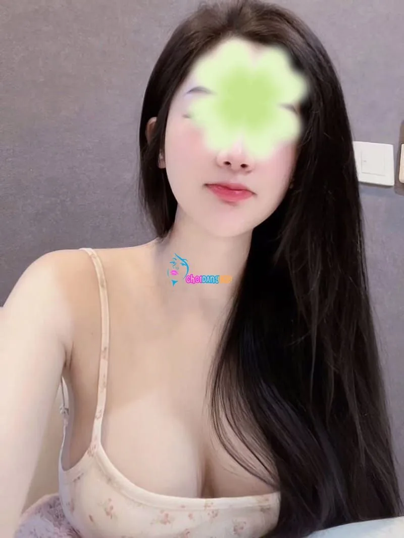 BÉ NGÂN 2K7 - EM HÀNG NON TƠ - VÚ TO BÍM ĐẸP - CAO CẤP