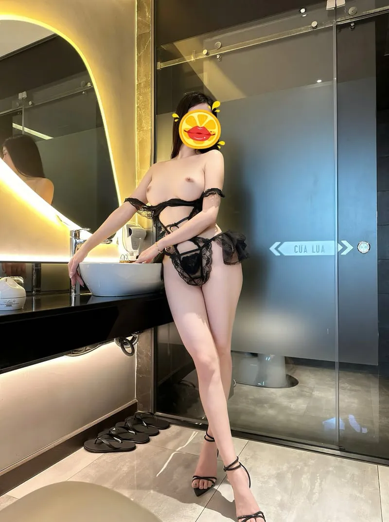 Ảnh 8 - HOT GIRL❤️ PÉ MIU ❤️NEW FACE - VẺ ĐẸP XINH NGOAN, CHIỀU KHÁCH NHẸ NHÀNG
