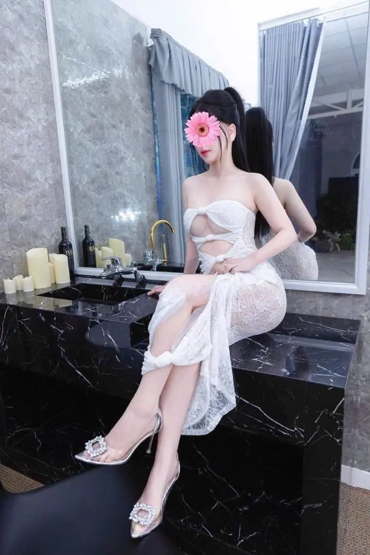 Ảnh 3 - ❤️❤️ TRÚC LY ❤️❤️MẶT XINH BODY NÓNG BỎNG , VÚ TO ĐẸP NGOAN HIỀN TÌNH CẢM , NHIỆT TÌNH , LIẾM MÚT ĐỦ KIỂU