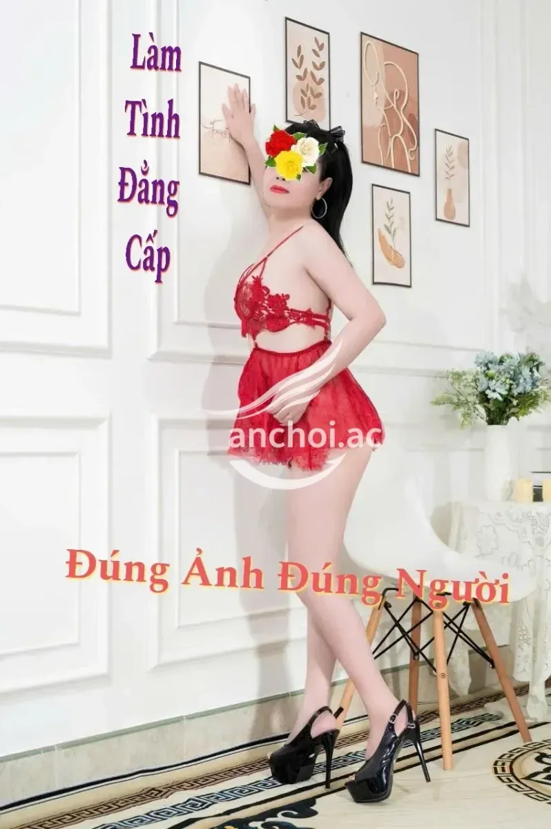 NGỌC TRINH - DÂM TUYÊT ĐỐI - MASSAGE - COSPLAY - TRƯƠN SỮA CHUA - DỊCH VỤ ĐĂNG CẤP
