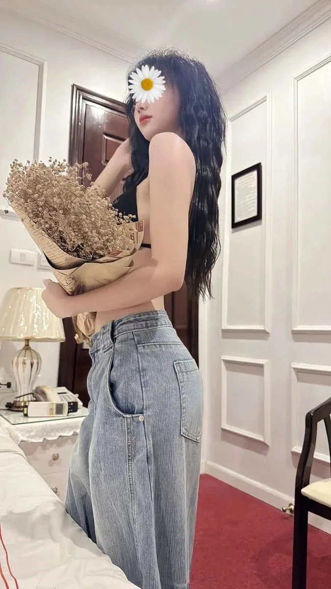 Bé Vy ❤️(Em Có Đăng Video Vào Trong Bài)MẶT XINH BODY ĐẸP - ĐÁNG YÊU DỄ THƯƠNG - BÚ CU LÀM TÌNH ĐẦY ĐỦ DỊCH VỤ PHÊ